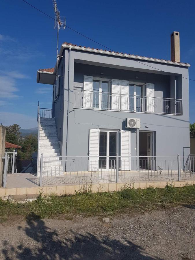 Eva'S Apartments Nafpaktos エクステリア 写真