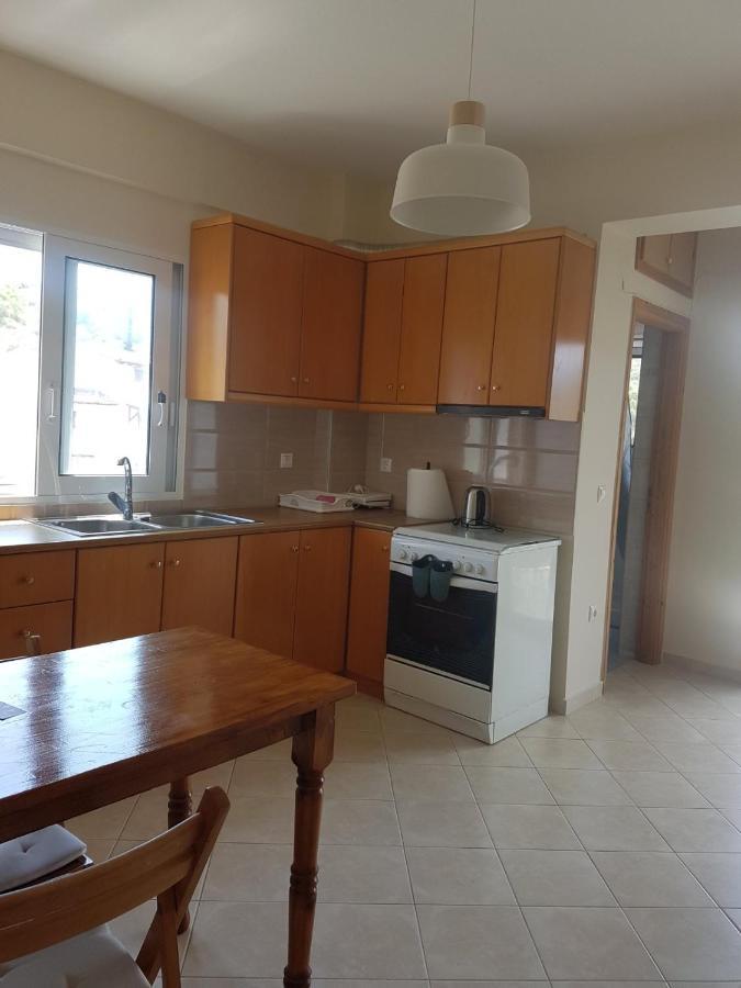 Eva'S Apartments Nafpaktos エクステリア 写真