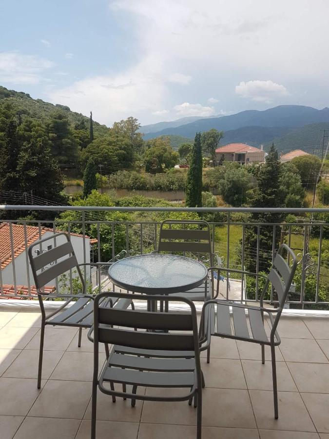 Eva'S Apartments Nafpaktos エクステリア 写真